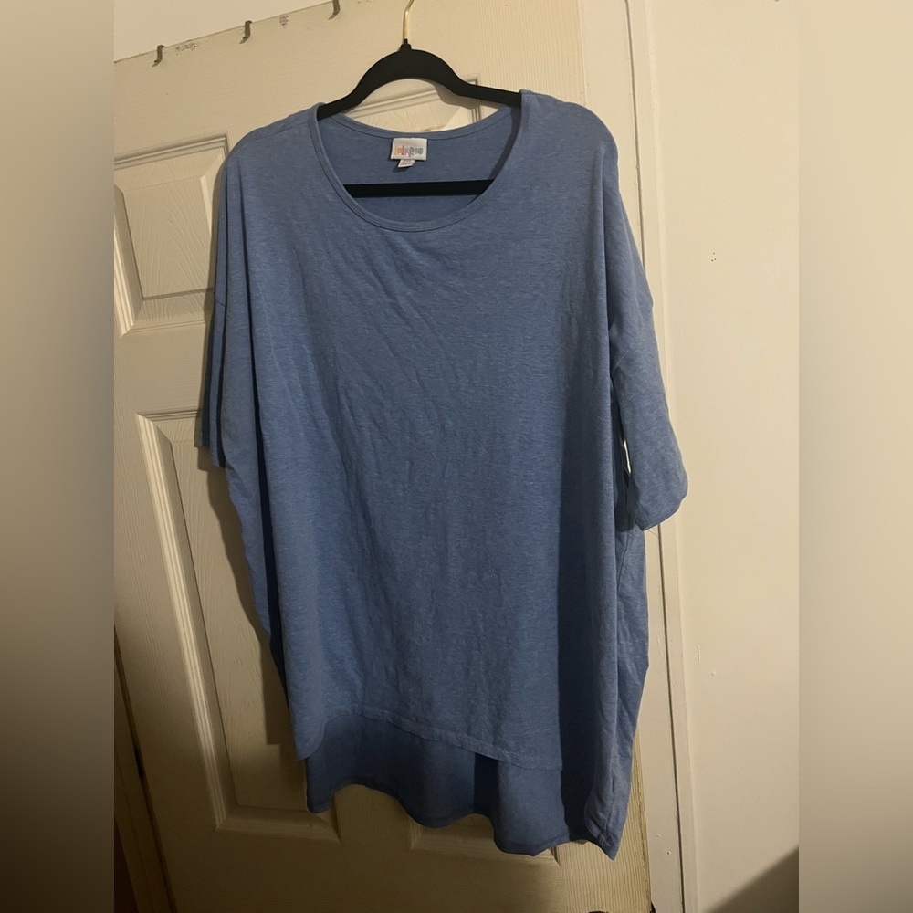 2XL LuLaRoe Blue Top